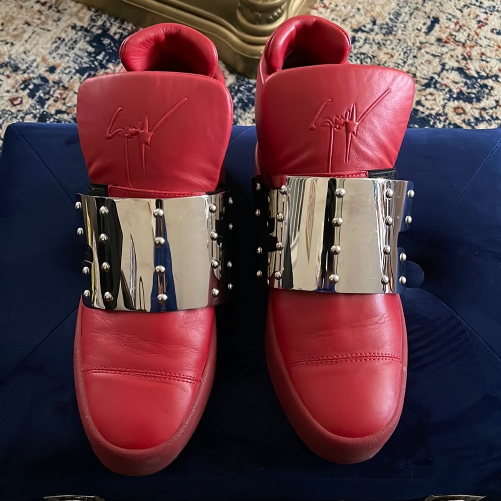 A Pair of Red Mens size 44 Giuseppe Tennis shoes